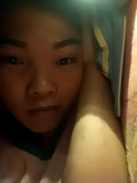 Snapshot of Lovebaby-love chatting on November 18, 2025, 10:47 pm Lovebaby-love online show from November 18, 2025, 10:47 pm