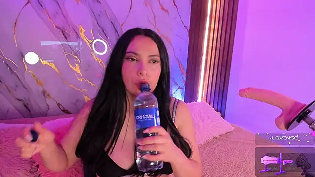 M0lly18lewis online show from November 5, 2025, 2:39 pm