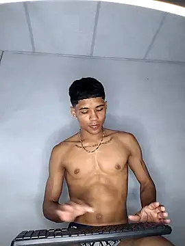 Alex Sweeting online show from October 27, 2025, 5:33 am