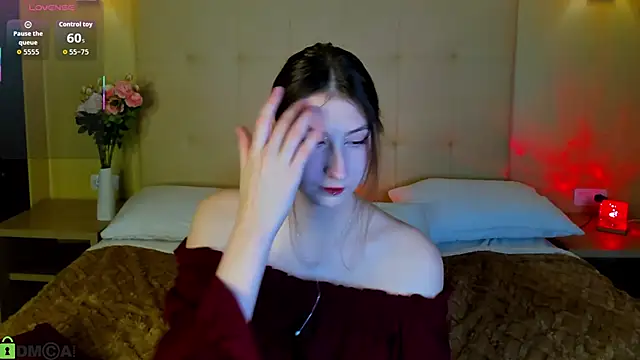 May Yam online show from November 20, 2025, 1:06 am