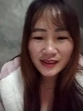 emini-xx online show from November 20, 2025, 1:06 am