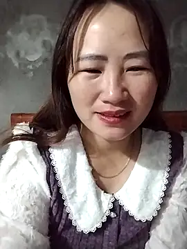 emini-xx online show from January 13, 2026, 2:17 am