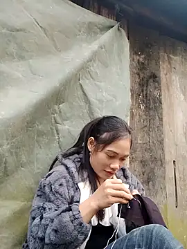 doggy-00 online show from November 20, 2025, 8:36 am