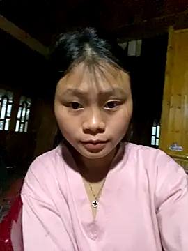 Sophia-123 online show from October 31, 2025, 11:28 pm