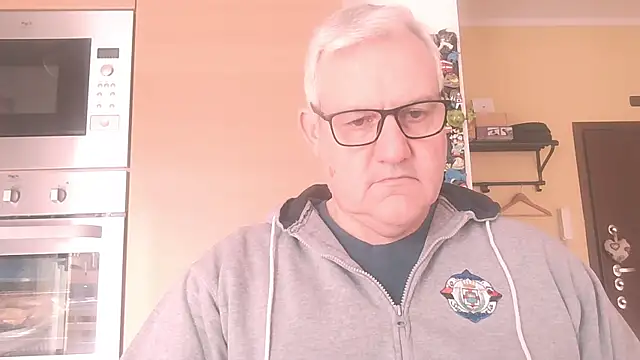 Diegoriv71 online show from February 8, 2026, 9:02 am