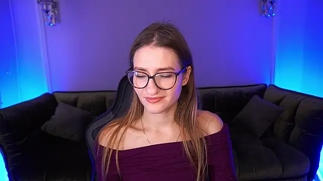 Snapshot of NaughtyNurseVibe chatting on November 3, 2025, 7:20 am NaughtyNurseVibe online show from November 3, 2025, 7:20 am