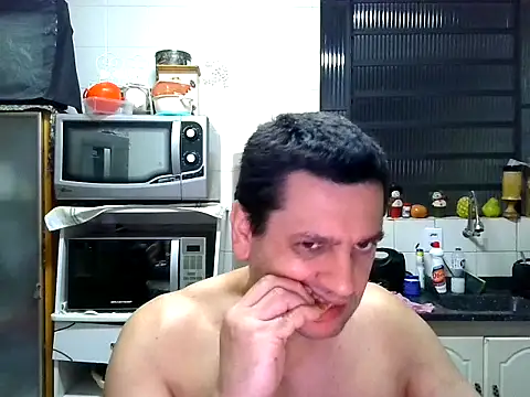 Alex-Naturista online show from April 13, 2026, 9:48 am