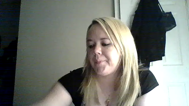 SilverSeductress online show from February 19, 2026, 10:55 am