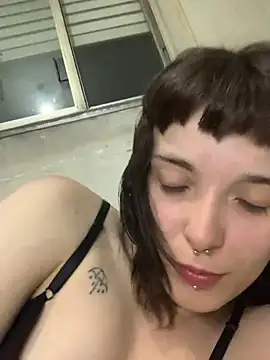 Snapshot of xlucifer13 chatting on November 4, 2025, 2:43 am xlucifer13 online show from November 4, 2025, 2:43 am