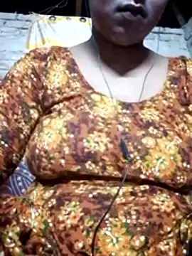 Snapshot of Liza0103 chatting on November 1, 2025, 3:14 pm Liza0103 online show from November 1, 2025, 3:14 pm