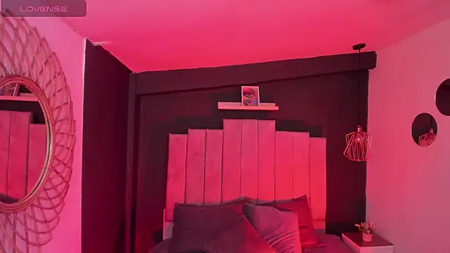 mia jagger online show from March 2, 2026, 8:48 pm