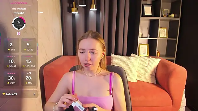 Snapshot of Nora_Miller chatting on February 20, 2026, 1:44 pm Nora Miller online show from February 20, 2026, 1:44 pm