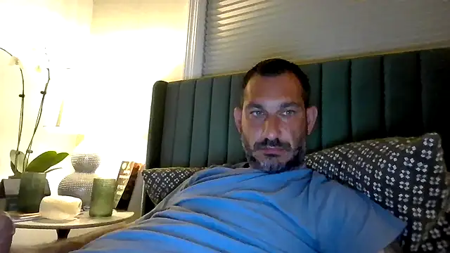 Snapshot of ckraiders84 chatting on May 31, 2026, 3:47 am ckraiders84 online show from May 31, 2026, 3:47 am