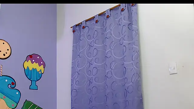 Snapshot of luna69sexgirl chatting on November 2, 2025, 7:27 pm luna69sexgirl online show from November 2, 2025, 7:27 pm