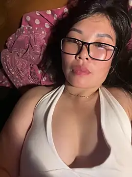 heodat-sexx online show from March 18, 2026, 4:54 pm