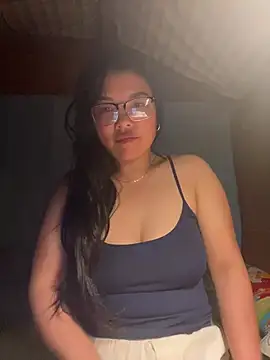 Snapshot of heodat-sexx chatting on April 21, 2026, 9:39 pm heodat-sexx online show from April 21, 2026, 9:39 pm