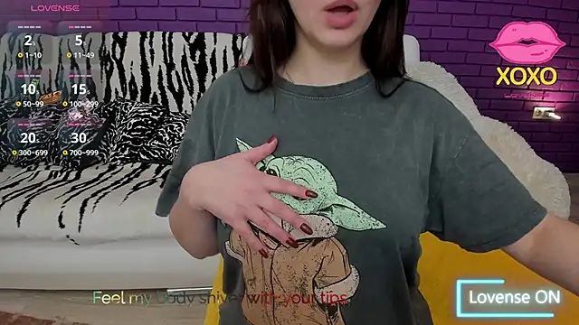 GlowMimi online show from March 14, 2026, 4:56 pm