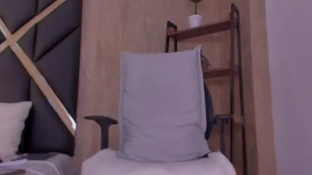 Snapshot of jackfoden01 chatting on October 31, 2025, 4:02 am jackfoden01 online show from October 31, 2025, 4:02 am