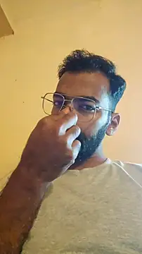 nithinrr online show from November 13, 2025, 2:21 am