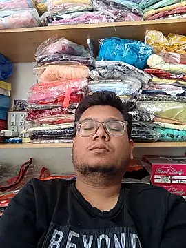 Snapshot of playboy210600 chatting on November 5, 2025, 7:30 am playboy210600 online show from November 5, 2025, 7:30 am