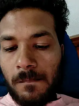 Snapshot of Damiaan_67 chatting on November 13, 2025, 10:03 am Damiaan 67 online show from November 13, 2025, 10:03 am