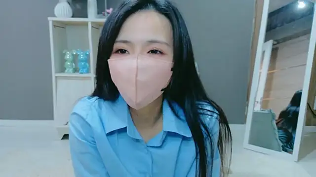 Snapshot of Mimi-Dreammood chatting on November 19, 2025, 9:48 pm Mimi-Dreammood online show from November 19, 2025, 9:48 pm