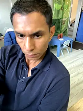 Snapshot of 97santiagoo chatting on October 29, 2025, 1:46 pm 97santiagoo online show from October 29, 2025, 1:46 pm