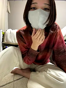 Snapshot of shuri_rin_ch chatting on November 6, 2025, 11:33 am shuri rin ch online show from November 6, 2025, 11:33 am