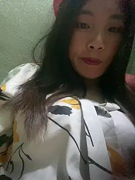 Elysia-007 online show from March 1, 2026, 1:13 pm