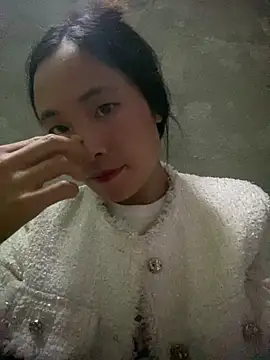 Elysia-007 online show from March 26, 2026, 12:00 pm