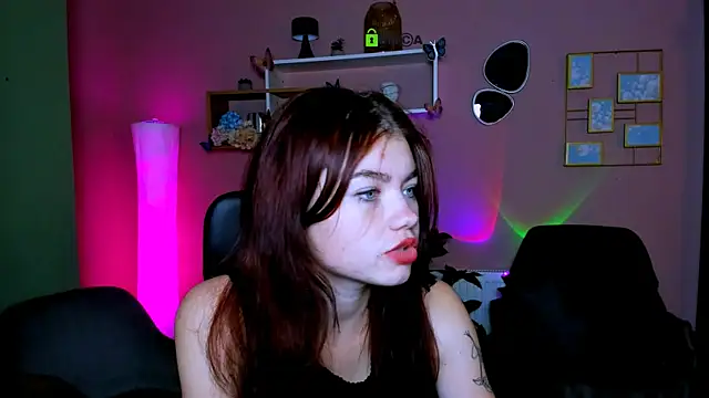 isabel wave online show from November 23, 2025, 10:15 am