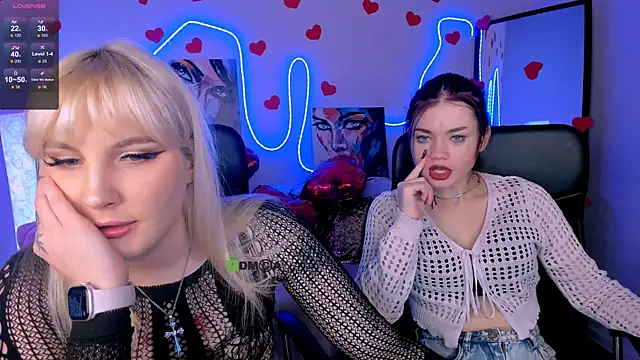 Snapshot of isabel_wave chatting on February 16, 2026, 8:16 pm isabel wave online show from February 16, 2026, 8:16 pm