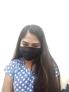 Green LaDY66 online show from November 20, 2025, 3:39 am