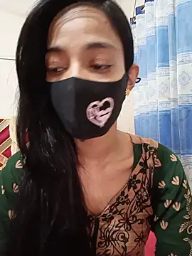 Green LaDY66 online show from June 10, 2026, 3:11 pm