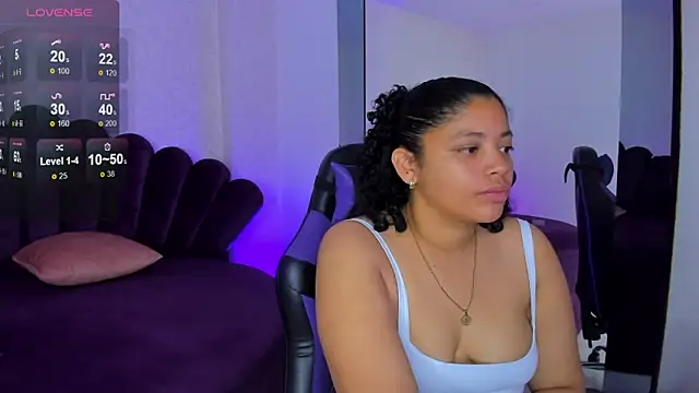 Siara 24 online show from October 30, 2025, 2:07 pm