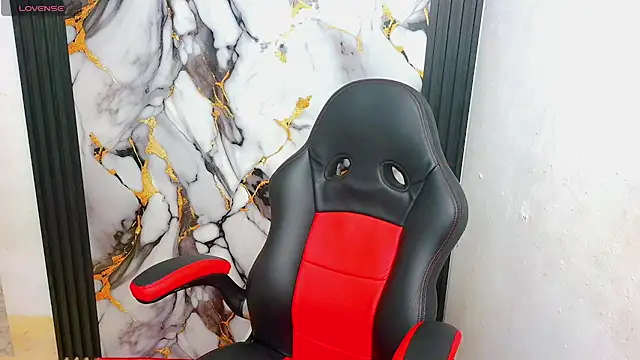 The latin boy online show from December 19, 2025, 2:29 am