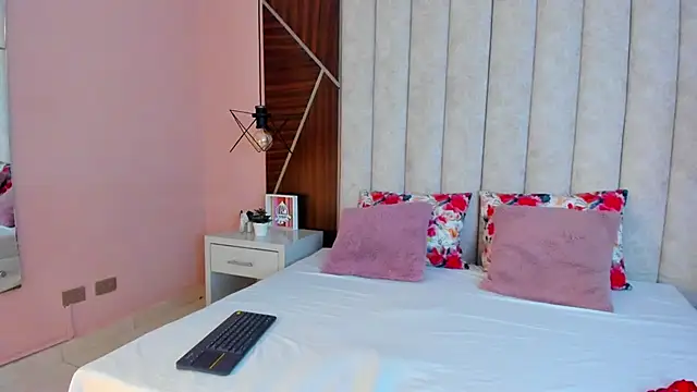 Arianaa Gray online show from January 9, 2026, 3:31 am