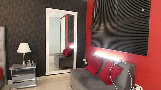 Snapshot of mathiussx chatting on November 6, 2025, 3:40 am mathiussx online show from November 6, 2025, 3:40 am