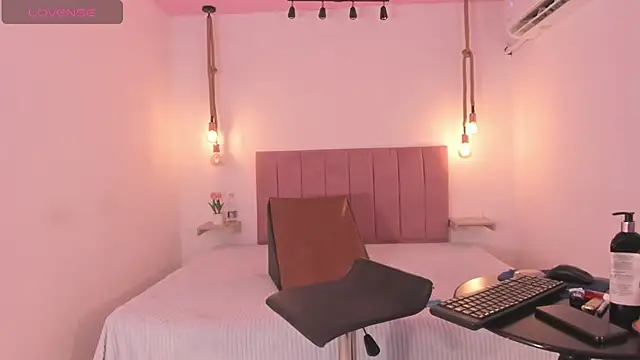 BabyBrown   online show from December 5, 2025, 12:41 am