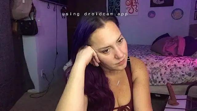 Snapshot of kristallic chatting on December 18, 2025, 12:11 pm kristallic online show from December 18, 2025, 12:11 pm