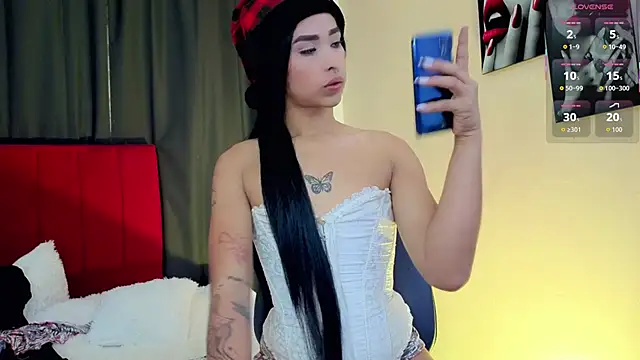 Flor Gil online show from December 15, 2025, 8:29 am