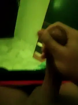 secretnovin7 online show from November 17, 2025, 8:03 pm