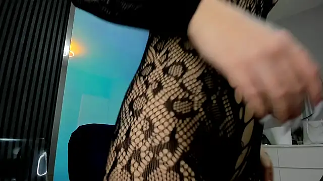 Snapshot of Sassy_Annee chatting on November 8, 2025, 8:51 pm Sassy Annee online show from November 8, 2025, 8:51 pm