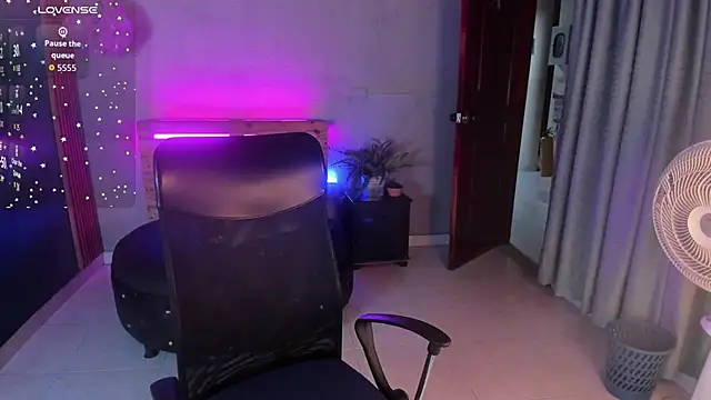 Snapshot of kane_del_toro chatting on November 25, 2025, 2:11 am kane del toro online show from November 25, 2025, 2:11 am