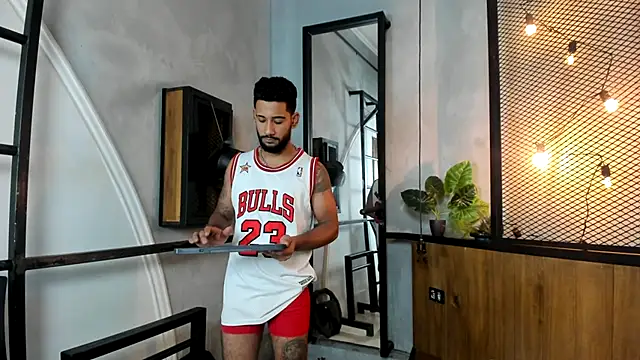 OwenScott online show from November 8, 2025, 4:45 am