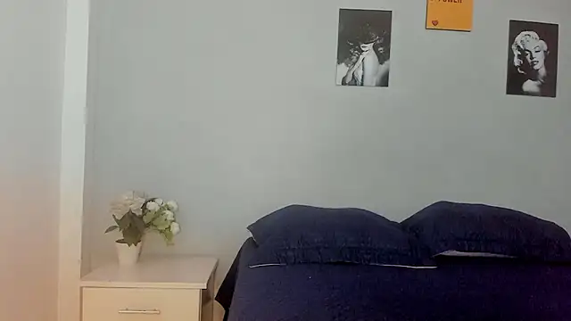 sexynova 93 online show from March 4, 2026, 7:31 pm