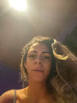 sabrinaneves online show from July 19, 2026, 9:24 am