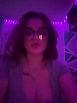 Snapshot of Diana_Blum chatting on November 4, 2025, 6:51 pm Diana Blum online show from November 4, 2025, 6:51 pm