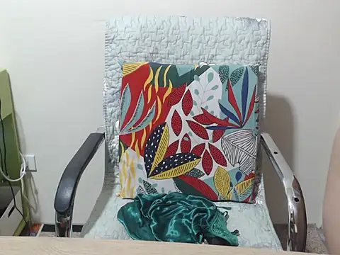 Wet oliviaxxx online show from April 17, 2026, 12:19 pm