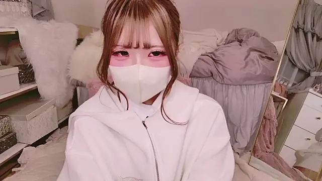 Snapshot of Ichiru_xsc chatting on February 21, 2026, 1:23 pm Ichiru xsc online show from February 21, 2026, 1:23 pm